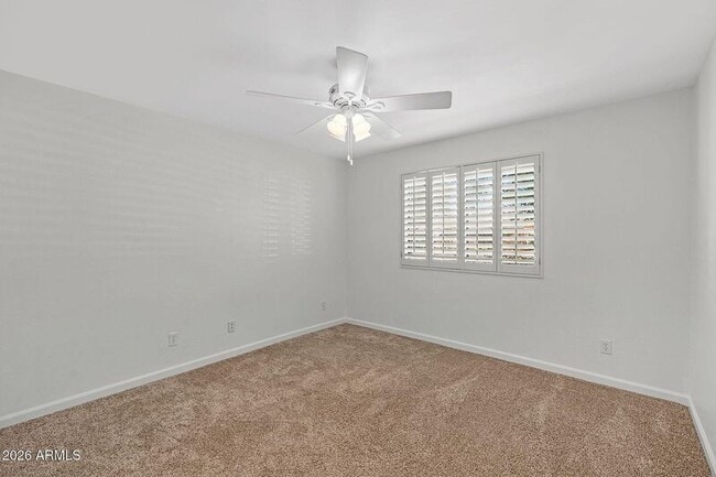 Building Photo - 2137 E Apollo Ave