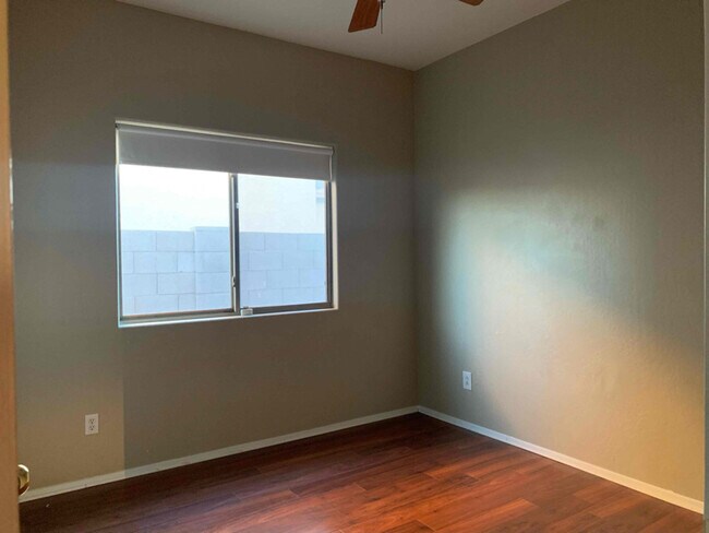Building Photo - 2604 W Maldonado Rd