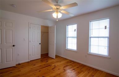 Building Photo - 2020 Southwood Dr