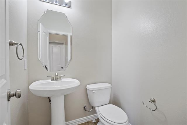 Building Photo - 2524 Jacobson Dr