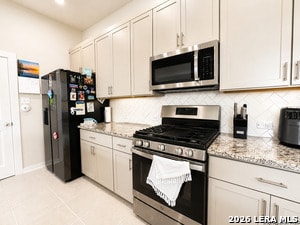 Building Photo - 8022 Needle Crk