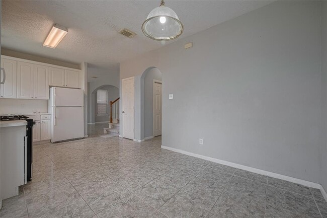 Building Photo - 11214 Palmsprings Dr