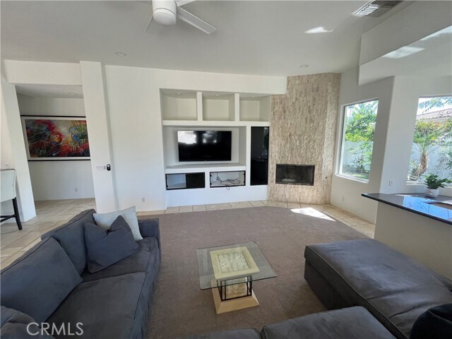 Building Photo - 45540 Cielito Dr