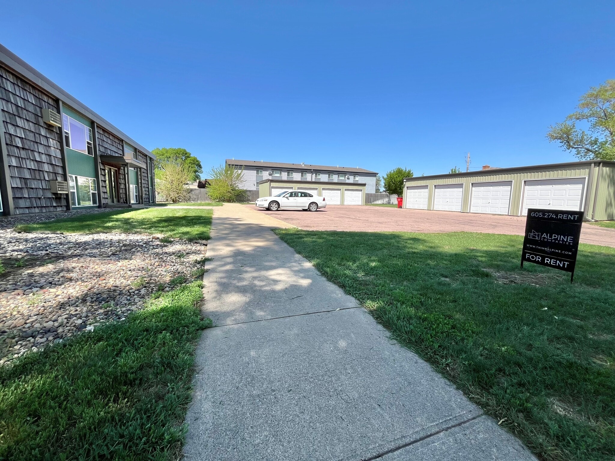 Building Photo - Timberline Court