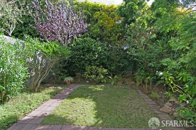 Building Photo - 2512 Fillmore St