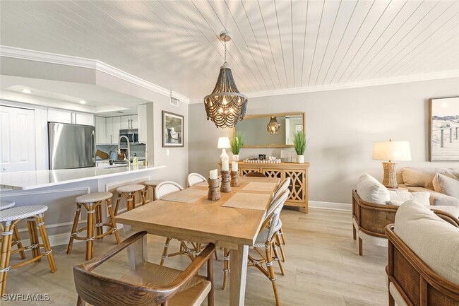 Building Photo - 9103 Vanderbilt Dr