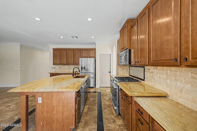Building Photo - 2737 W Glenhaven Dr