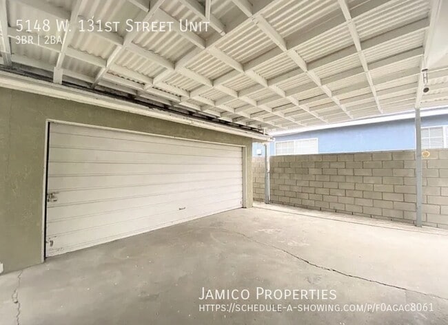 Building Photo - 5148 W 131st St