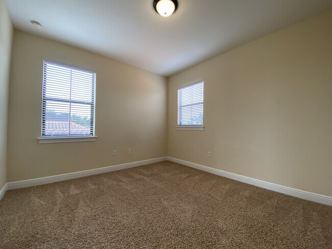 Building Photo - 12531 Montalcino Cir