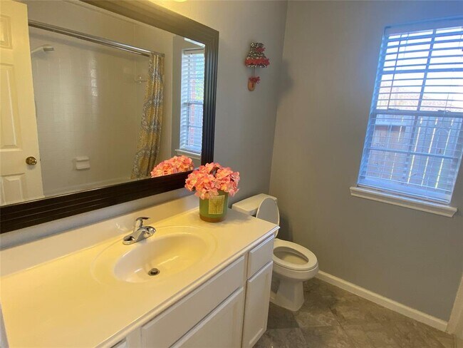 Building Photo - 20723 Spring Rose Dr