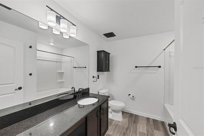 Building Photo - 7335 34th Ct E