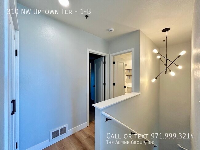 Building Photo - 310 NW Uptown Terrace