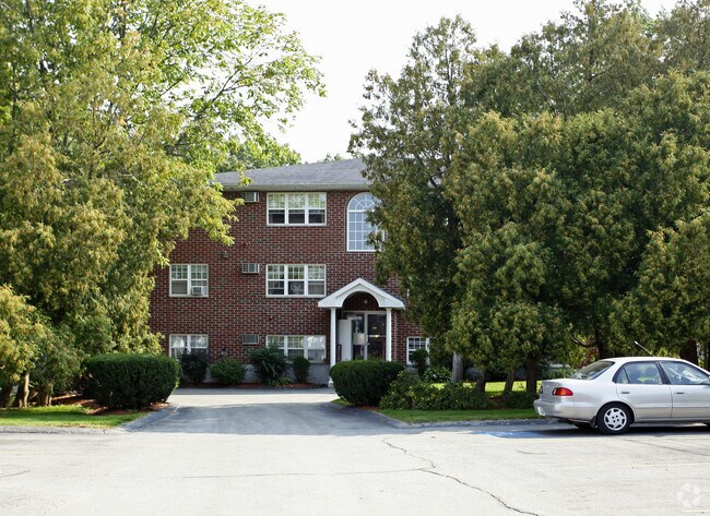Building Photo - Arlington Arms Apartments