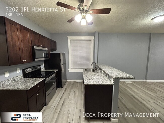 Building Photo - 3202-31FL Henrietta St