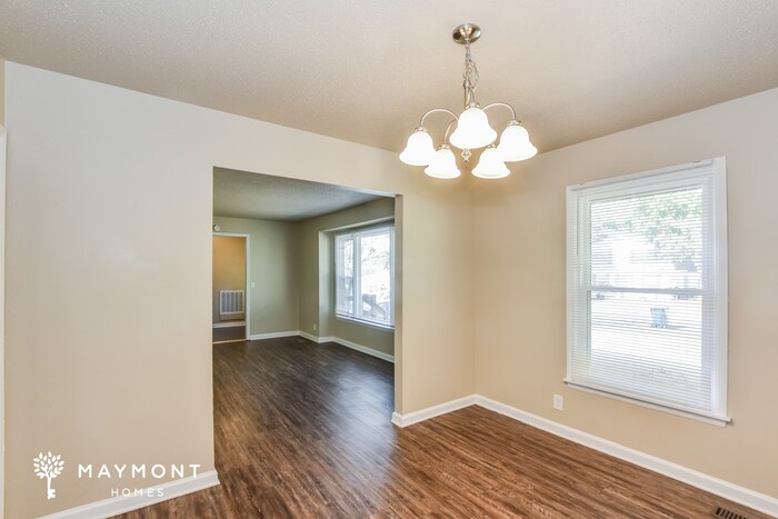 Building Photo - 2604 Pentolope Dr SE