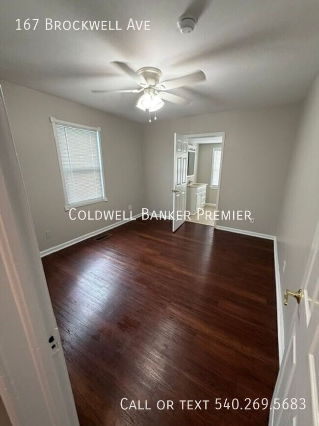 Building Photo - 167 Brockwell Ave