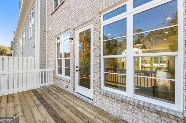 Building Photo - 2035 Parkside Ln