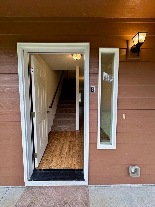 Building Photo - 297 Sowell Dr