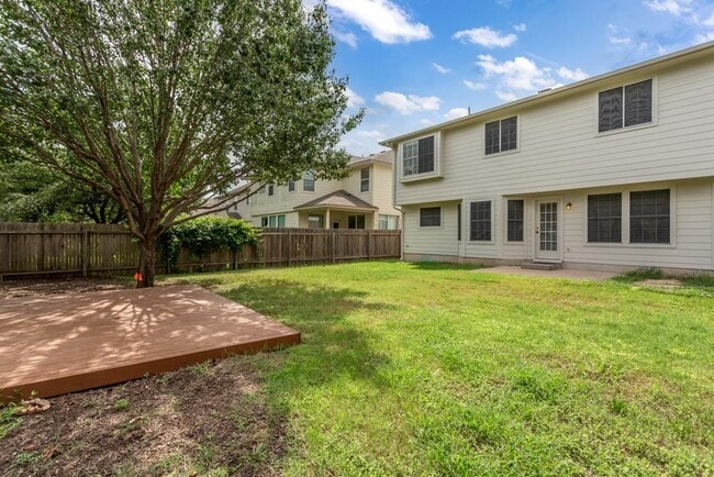 Building Photo - 14404 Ballycastle Trail