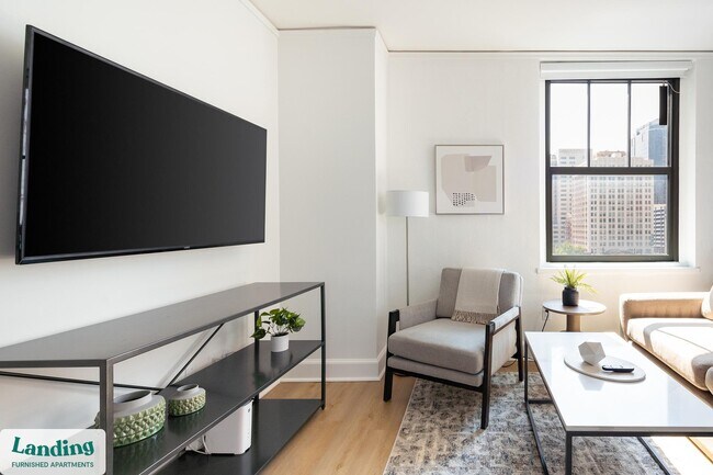 Building Photo - 933 McGee St