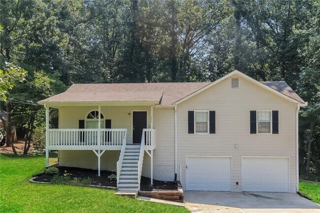 Building Photo - 230 Sweetwater Cir