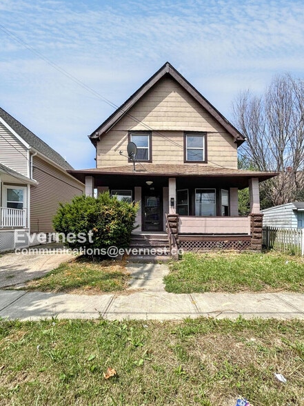 Primary Photo - 3344 W 44th St