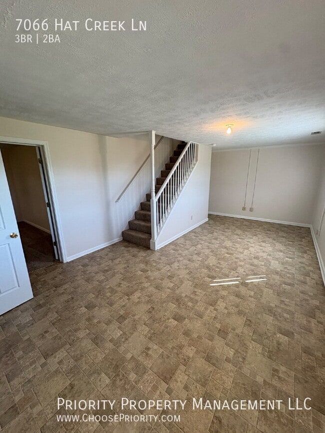 Building Photo - 7066 Hat Creek Ln