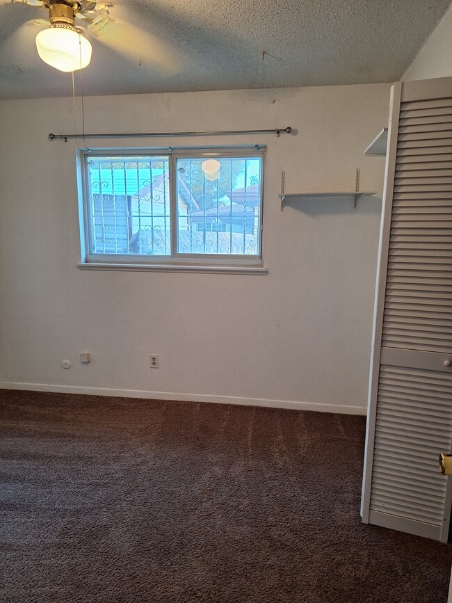 Building Photo - 9329 Shaver Dr