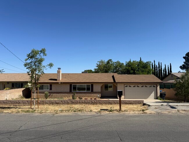 Building Photo - 4551 W Avenue L14