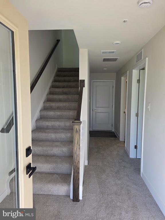 Building Photo - 9255 Klamath Ct