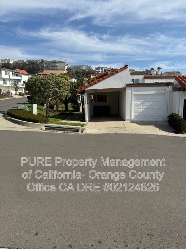 Building Photo - 3626 Calle Casino