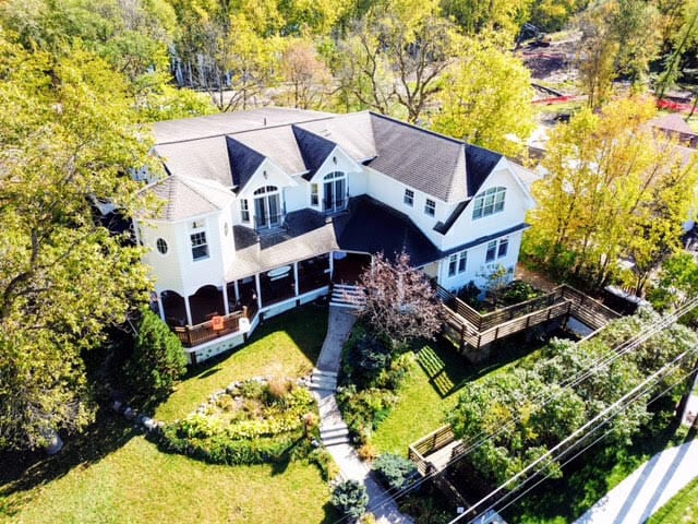 Building Photo - 3411 Saint Croix Trl S