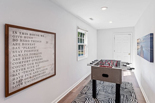 Building Photo - 301 S Front St