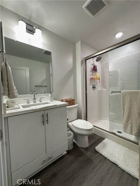 Building Photo - 220 Strike Dr