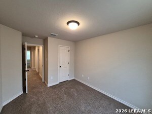 Building Photo - 6950 Lakeview Dr.