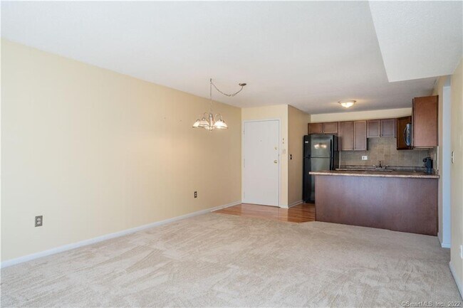 Building Photo - 1401 Harbor View Dr