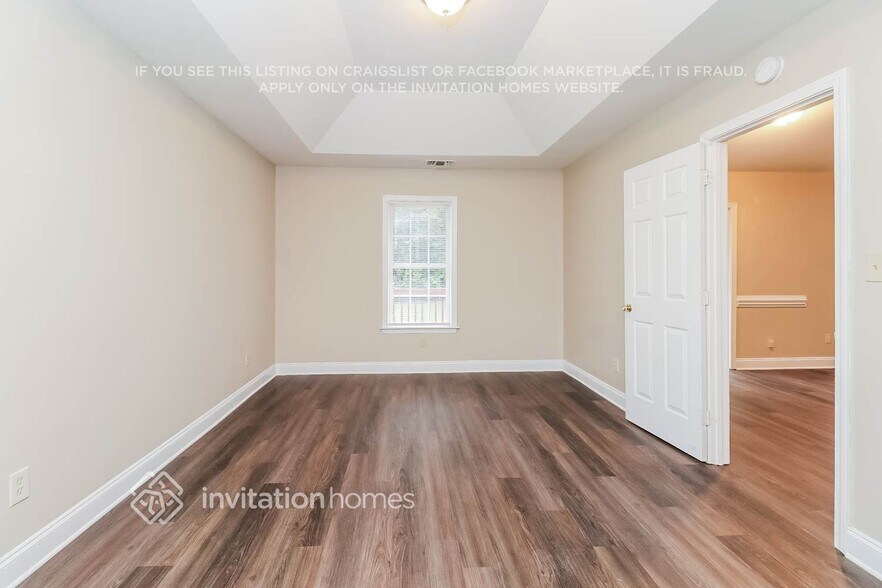 Building Photo - 120 Brooks Dr