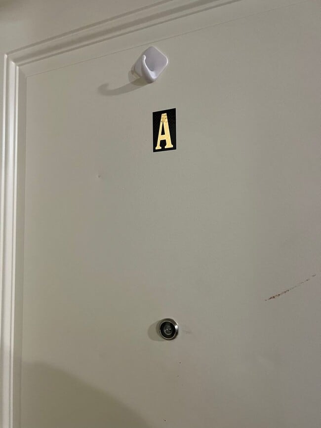 Building Photo - Wells