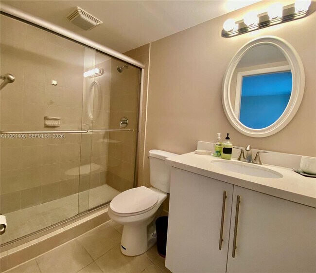 Building Photo - 8035 SW 107th Ave