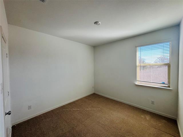 Building Photo - 510 Macdonald Wy