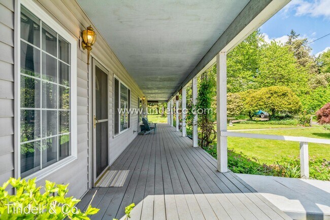 Building Photo - 7 br, 4.5 bath House - 6702 N Syracuse St.