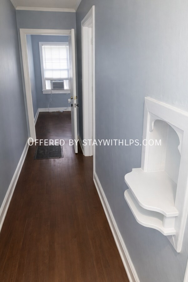 Building Photo - 3656 Kearney Ave