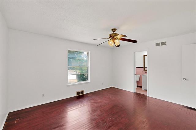 Building Photo - 2612 Ashley Dr