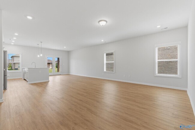 Building Photo - 117 Speck Cir