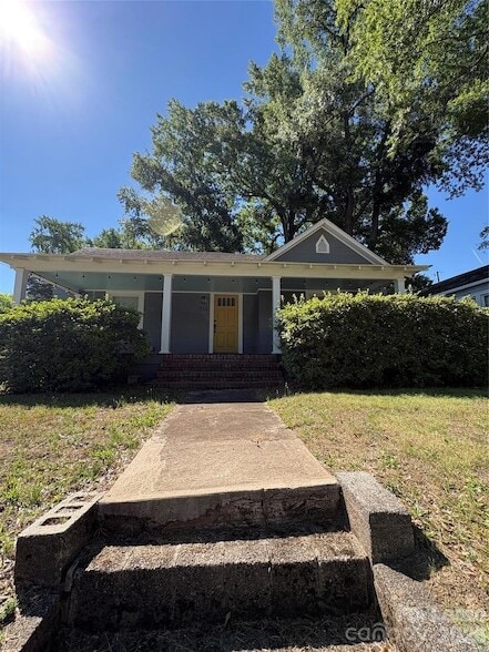 Building Photo - 116 Cabarrus Ave E