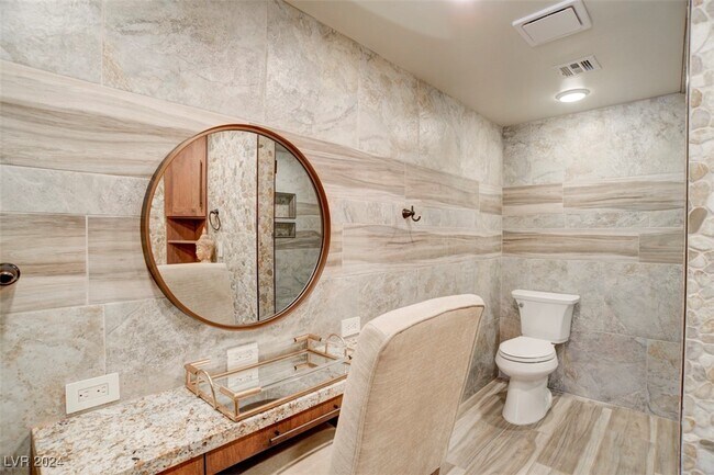 Building Photo - 555 E Silverado Ranch Blvd