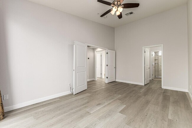 Building Photo - 2315 N 52nd St