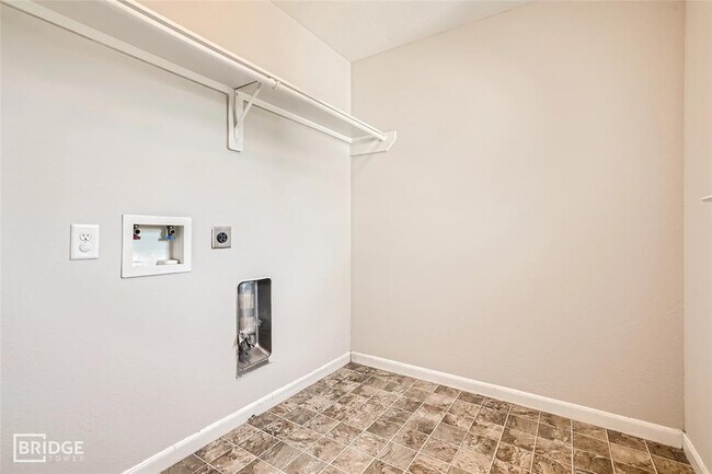 Building Photo - 514 Remington Glen Ct