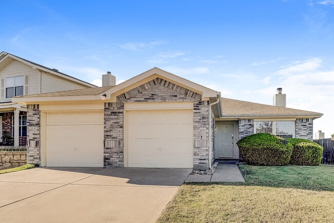 Building Photo - 6903 Rondo Dr