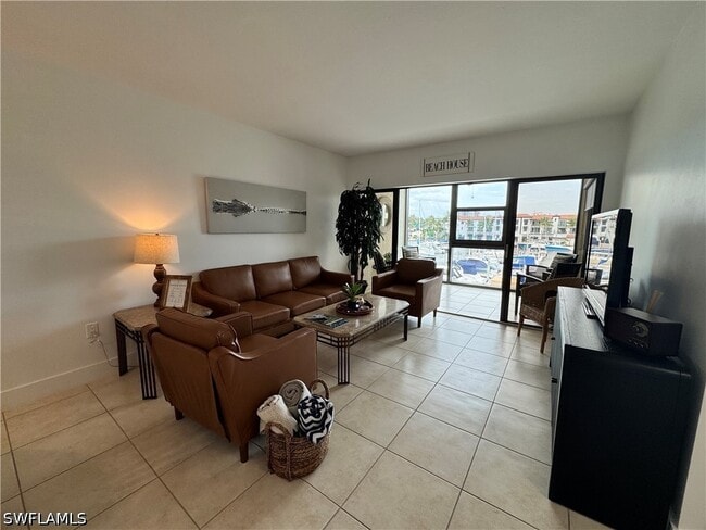 Building Photo - 801 River Point Dr